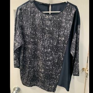 Graphic asymmetrical blouse sz S Lafayette 148 NY